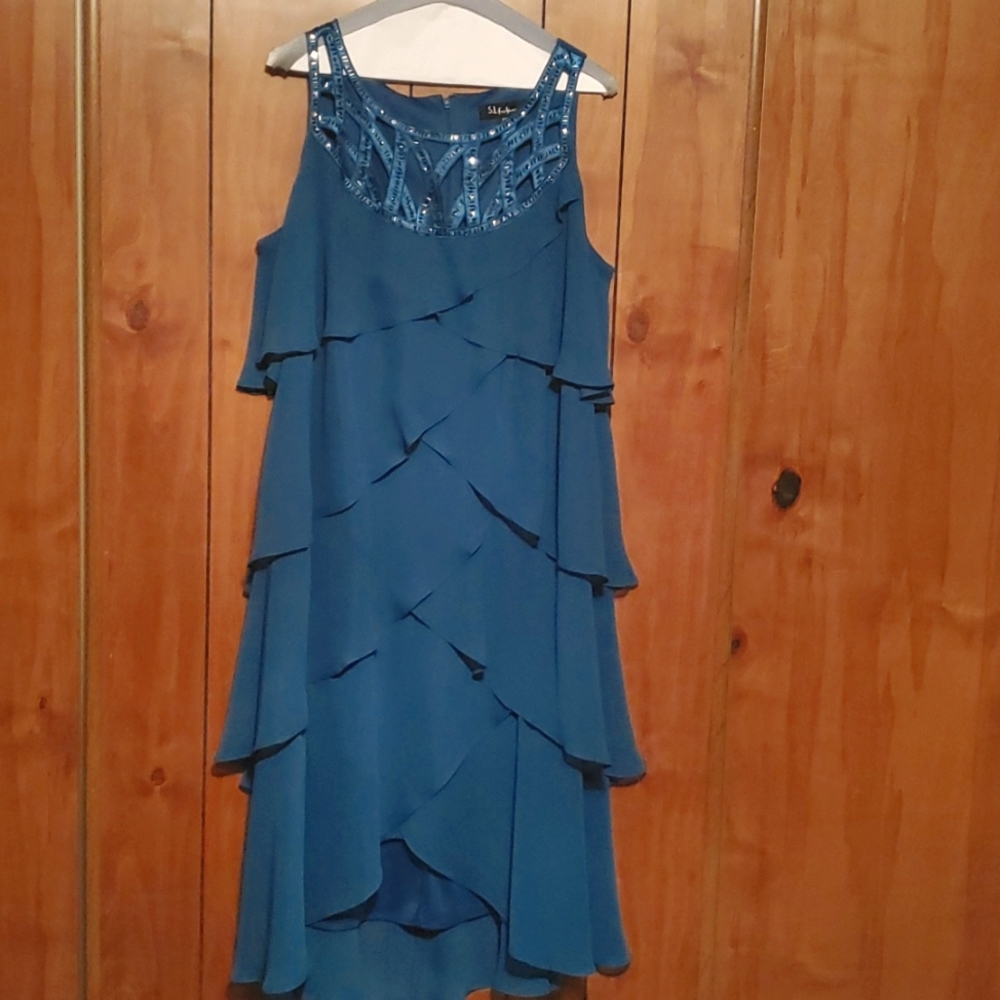 16W S.L fashions
